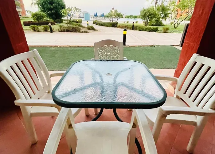 Porto Sokhna Water Front For Familis Chalet